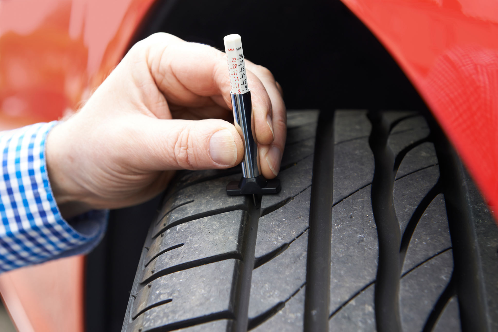 tread depth check