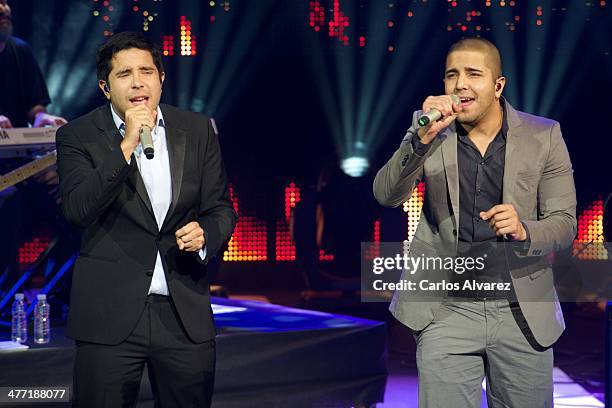 105 Alejandro Rengifo Stock Photos, High-Res Pictures, and Images ...
