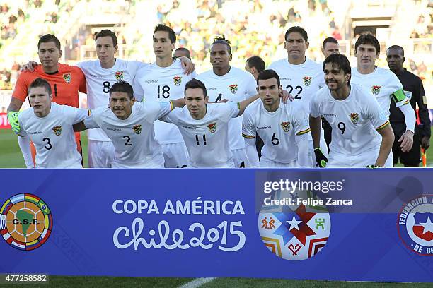 Players of Bolivia pose for a team photo prior the 2015 Copa America Chile Group A match between Ecuador and Bolivia at Elias Figueroa Bander Stadium...