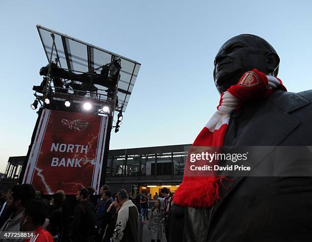 The Herbert Chapman statue at the Puma Home kit Launch at Emirates Stadium on June 15, 2015 in London, England.