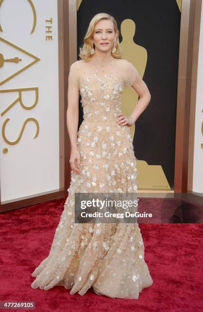 Actress Cate Blanchett arrives at the 86th Annual Academy Awards at Hollywood & Highland Center on March 2, 2014 in Hollywood, California.