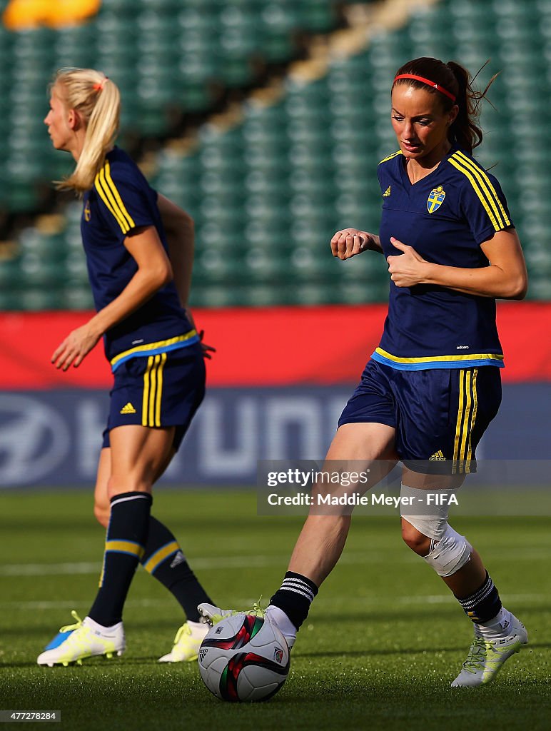 Sweden Press Conference & Training - FIFA Women's World Cup 2015