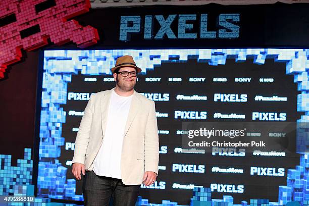 Actor Josh Gad attends the "Pixels" photo call during Summer Of Sony Pictures Entertainment 2015 at The Ritz-Carlton Cancun on June 15, 2015 in...