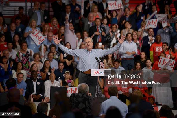 Former Florida Governor Jeb Bush announces his 2016 presidential run for the White House at the Miami Dade College Kendall Campus on June 15, 2015 in...