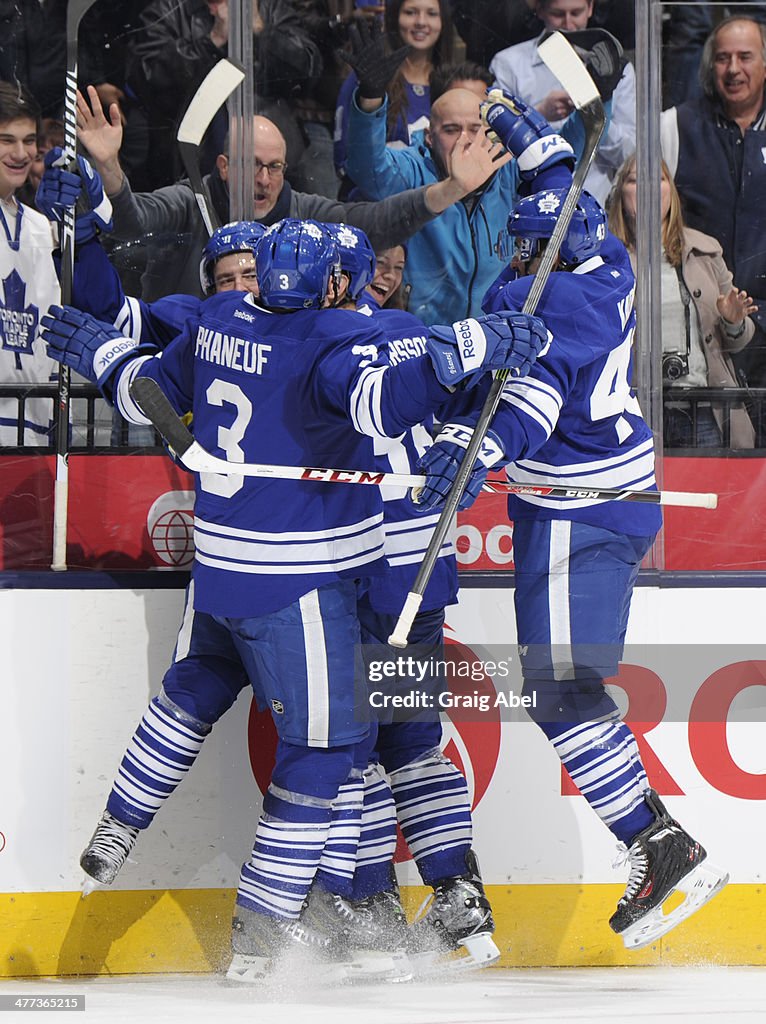 Philadelphia Flyers v Toronto Maple Leafs