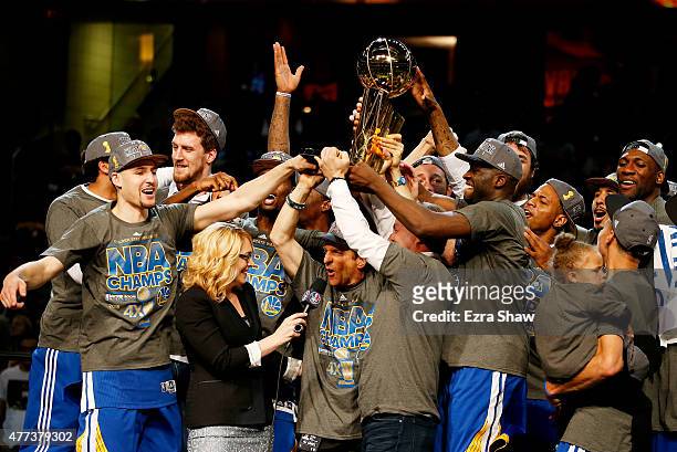 Top Photos from the 2015 NBA Finals Photo Gallery