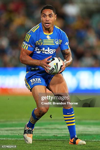 Willie Tonga of the Eels runs the ball during the round one NRL match between the Parramatta Eels and the New Zealand Warriors at Pirtek Stadium on...