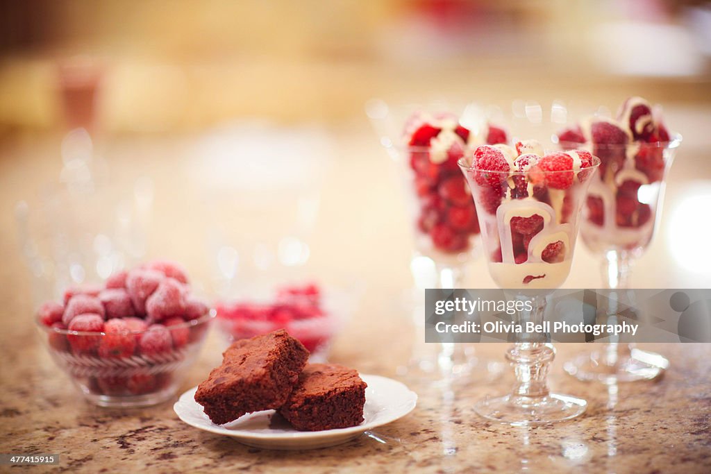 Strawberry Cream Pudding and Brownie