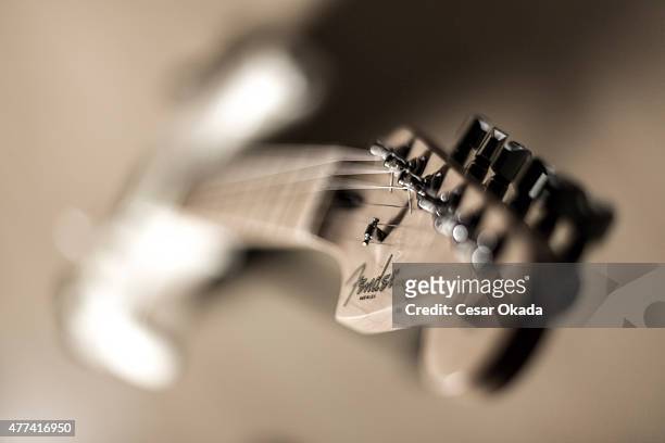 fender american standard stratocaster - fender guitar stock pictures, royalty-free photos & images