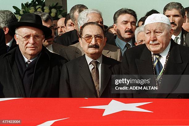 This photo taken on February 8, 2002 in Ankara shows Turkey's former President Suleyman Demirel, Turkey's former Prime minister Bulent Ecevit and...