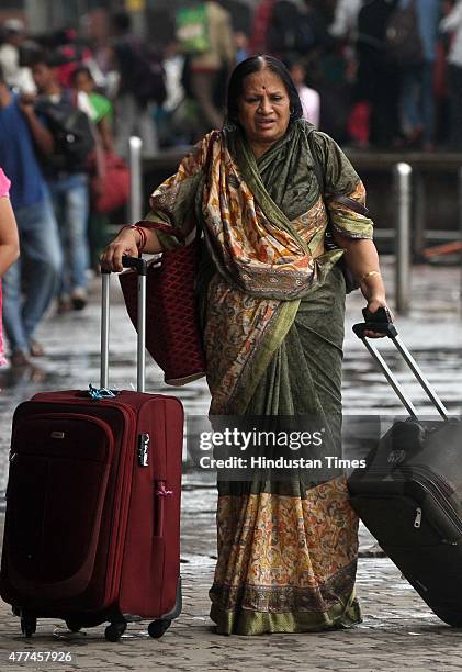Auto Rickshaw Union Photos and Premium High Res Pictures - Getty Images