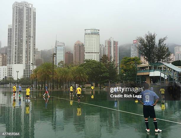 hong kong soccer game - hong kong lifestyle society health stock pictures, royalty-free photos & images