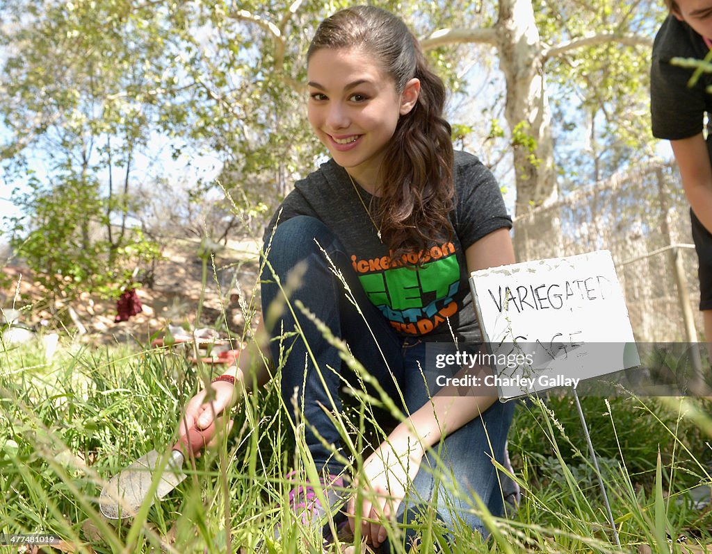 Actress Kira Kosarin attends Nickelodeon Get Dirty Earth Day at Los