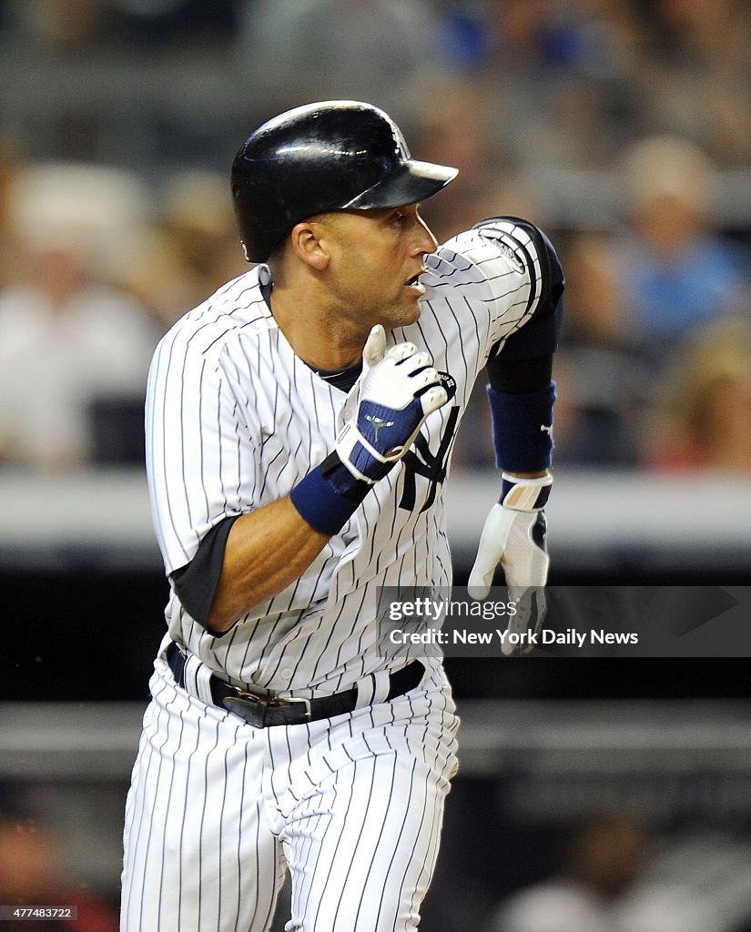 Derek Jeter surpasses Babe Ruth hits