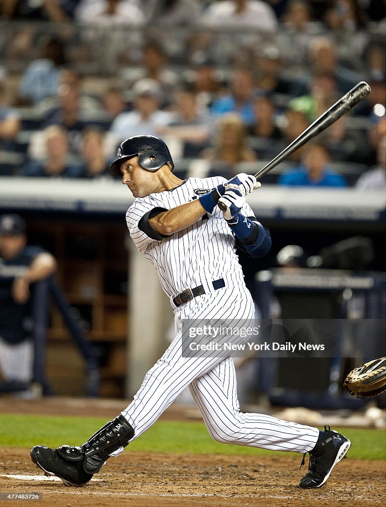 Derek Jeter surpasses Babe Ruth hits