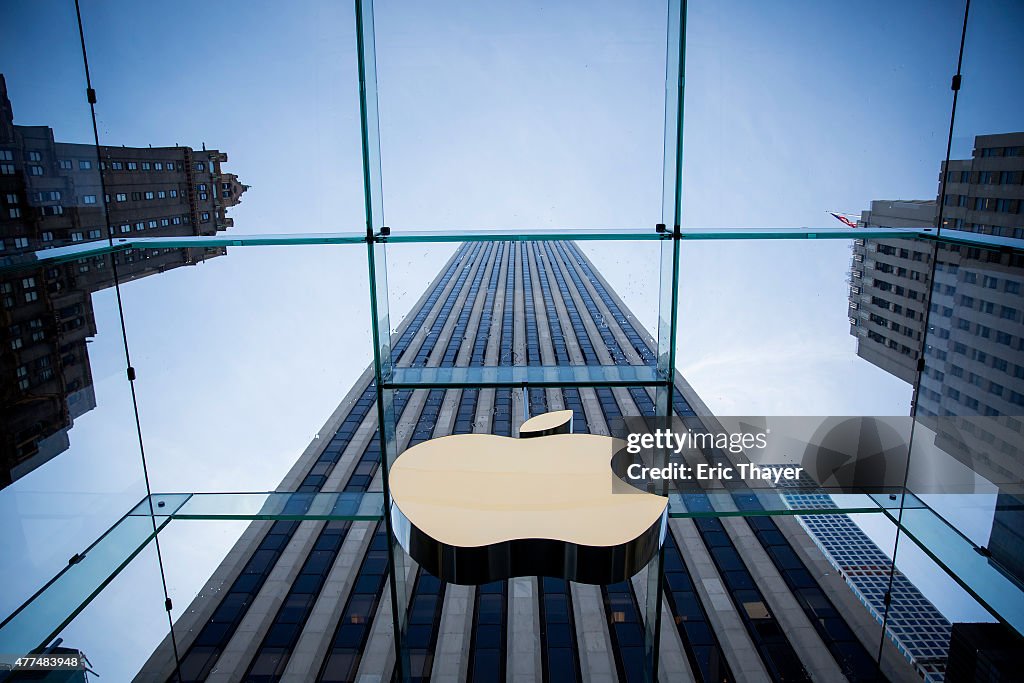 Apple Watch Available at Retail Locations