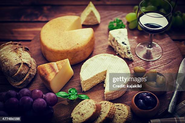 wine, grape and cheese - smoked cheese stock pictures, royalty-free photos & images