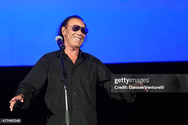 Antonello Venditti performs during Day 5 of the 61st Taormina Film Fest on June 17, 2015 in Taormina, Italy.