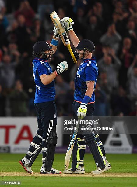 Joe Root and Ben Stokes of England celebrate victory in the 4th ODI Royal London One-Day International between England and New Zealand at Trent...