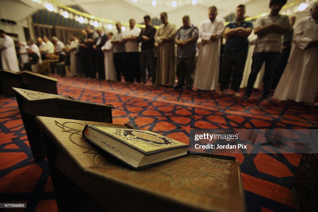 Muslims Mark Ramadan With First Taraweeh Prayer In Amman