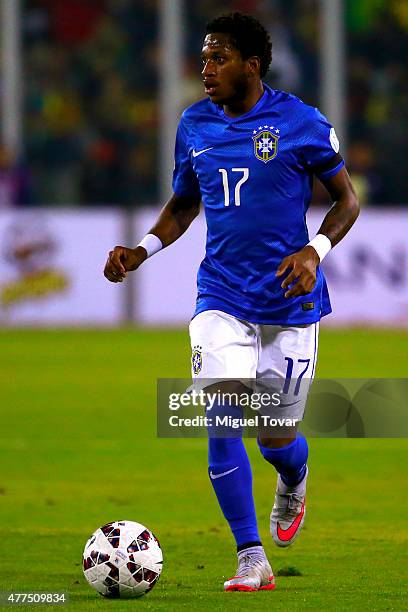 Fred of Brazil drives the ball during the 2015 Copa America Chile Group C match between Brazil and Colombia at Monumental David Arellano Stadium on...