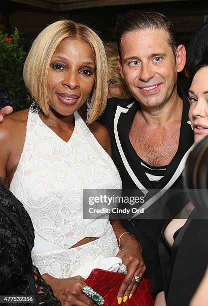 Singer Mary J. Blige and Derek Anderson attend the Casa Reale Fine Jewelry Launch at The Box on June 17, 2015 in New York City.