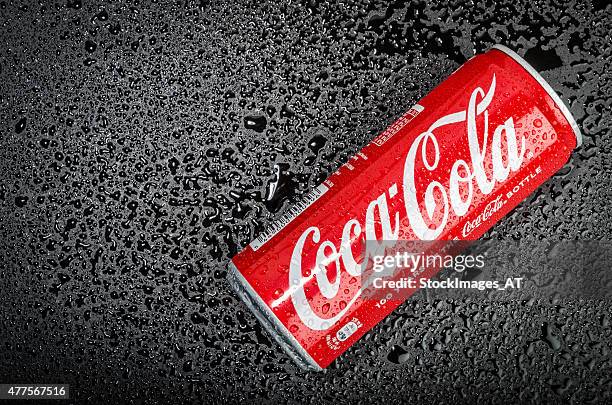 ice cold coca cola beverage - cocaine plant stock pictures, royalty-free photos & images