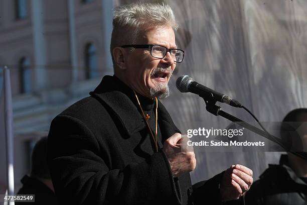 Russian writer and opposition leader Eduard Limonov takes part in a rally of pro-Kremlin, nationalists and veteran movements in support of Vladimir...