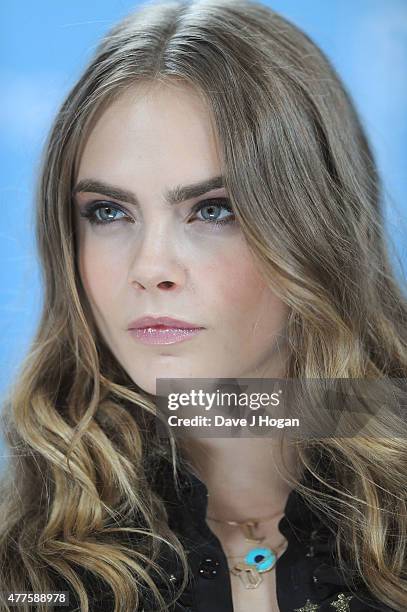 Cara Delevingne attends the "Paper Towns" Photocall at Claridges Hotel on June 18, 2015 in London, England.