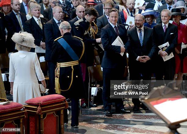 Prime Minister David Cameron, Martin Schulz, President of the European Parliament and Arthur Wellesley, the 9th Duke of Wellington look at Prince...