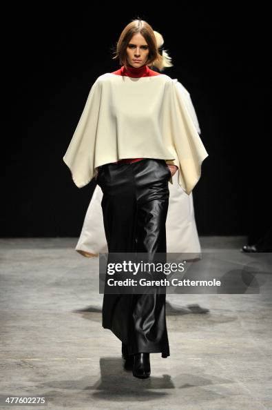 Ipek Arnas: Runway - MBFWI Presented By American Express Fall/Winter 2014 Ipek Arnas: Runway - MBFWI Presented By American Express Fall/Winter 2014