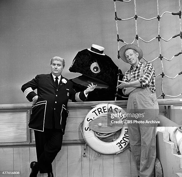 Lumpy Captain Hugh Lumpy Brannum Photos and Premium High Res Pictures - Getty Images