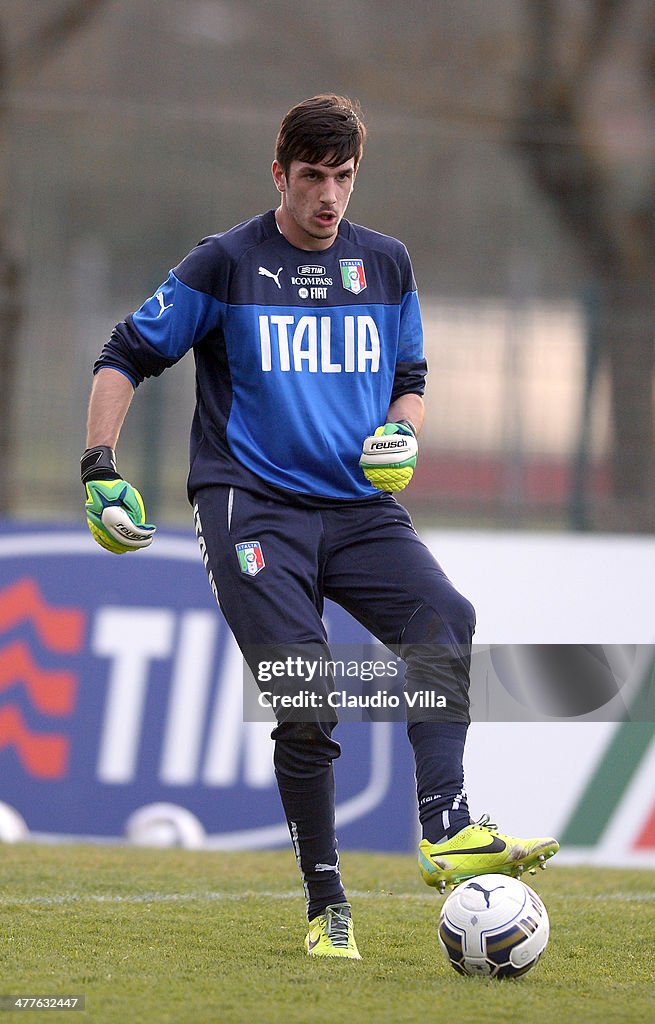 Scuffet Simone Scuffet of Italy in action during a training session at Acqua ...