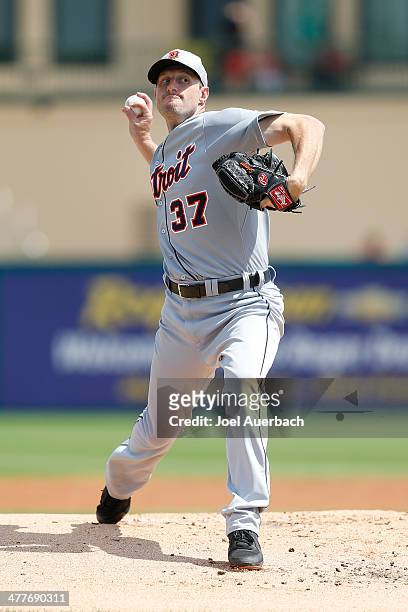 Max Scherzer of the Detroit Tigers throws the ball against the St Louis Cardinals during a spring training game at Roger Dean Stadium on March 10,...