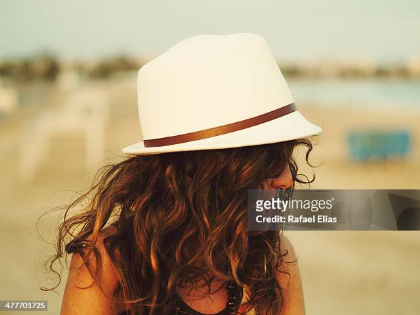 profile charming woman - wavy hair stock pictures, royalty-free photos & images