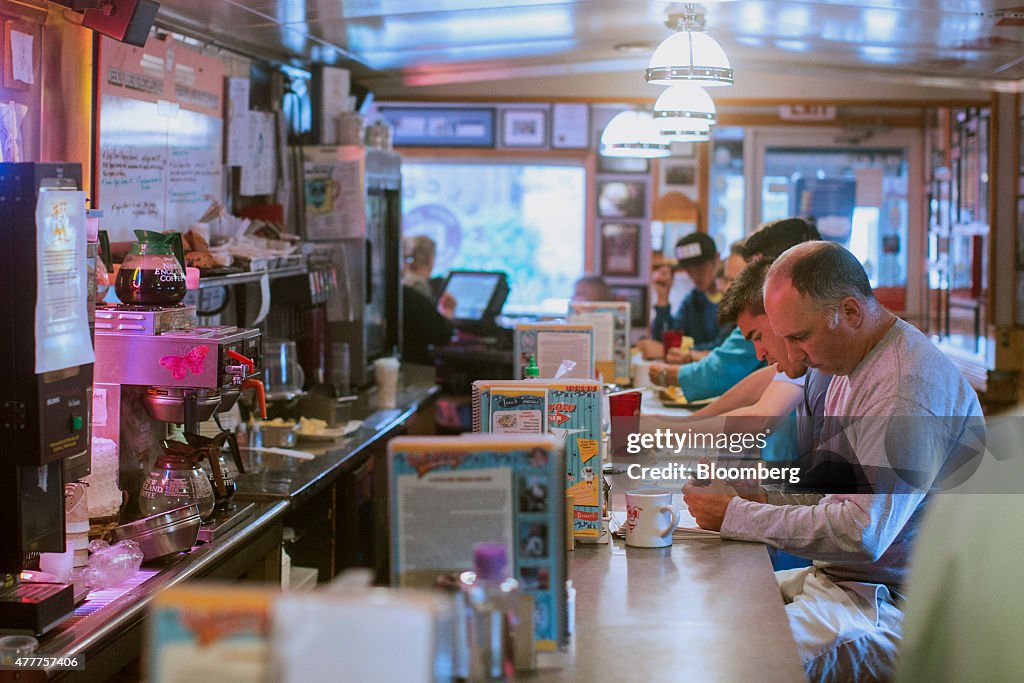 Jeb And Hillary, Come Quick! She's Got A New Diner