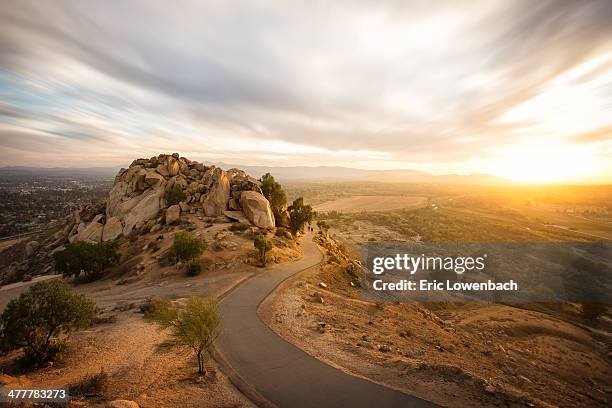 on the hill - riverside county foto e immagini stock