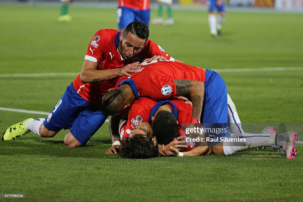 Chile v Bolivia: Group A - 2015 Copa America Chile