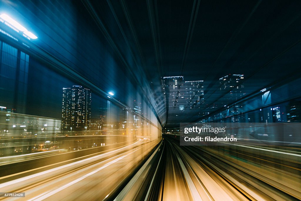 Pistes de métro de Tokyo