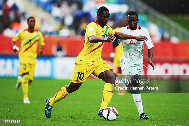 Hamidou Traore of Mali makes a break during the FIFA U-20 World Cup Third Place Play-off match between Senegal and Mali at North Harbour Stadium on...