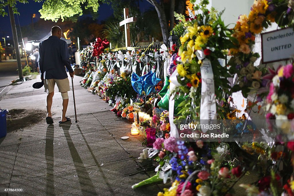 Charleston In Mourning After 9 Killed In Church Massacre
