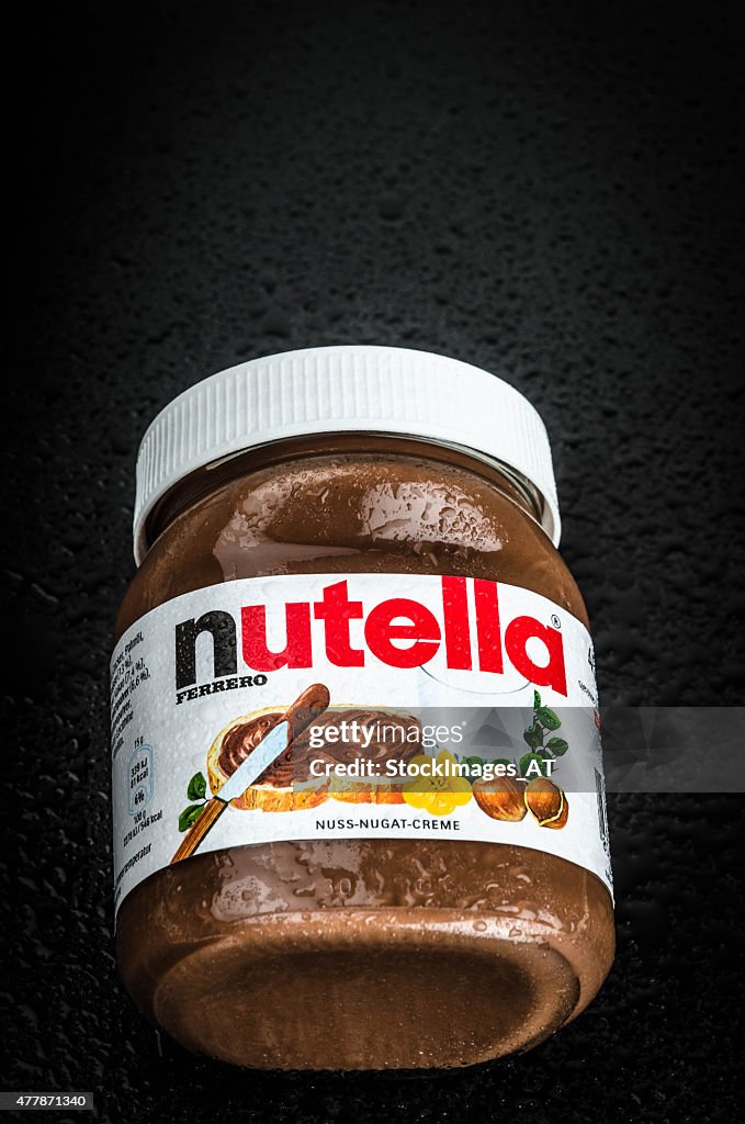 Patê de avelã, Nutella