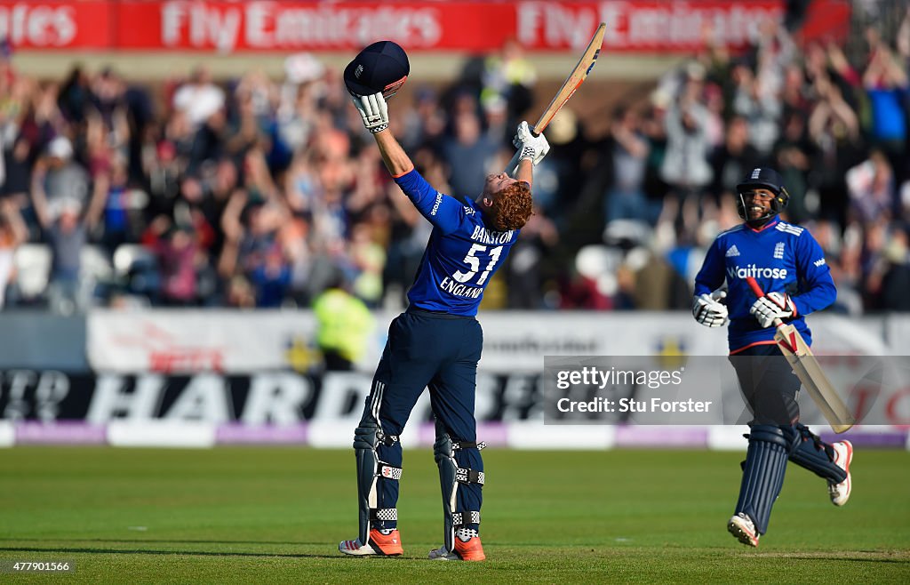 England v New Zealand - 5th ODI Royal London One-Day Series 2015