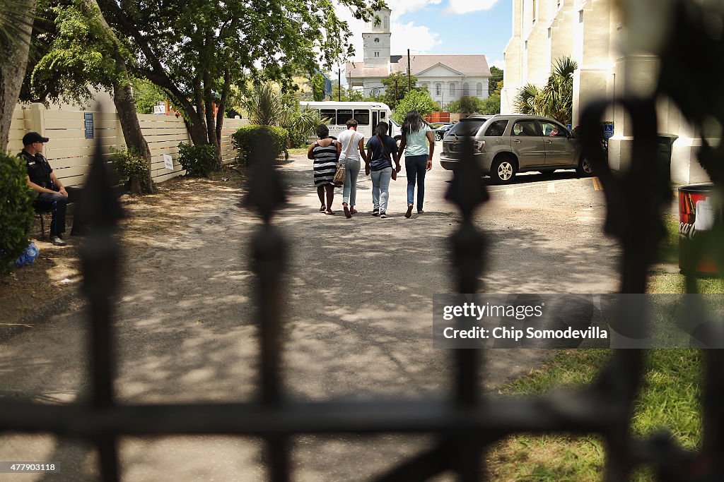 Charleston In Mourning After 9 Killed In Church Massacre