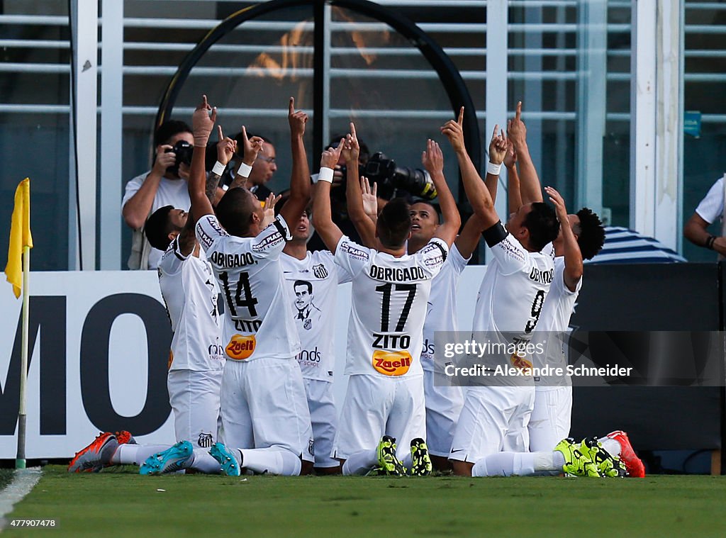 Santos v Corinthians - Brasileirao Series A 2015