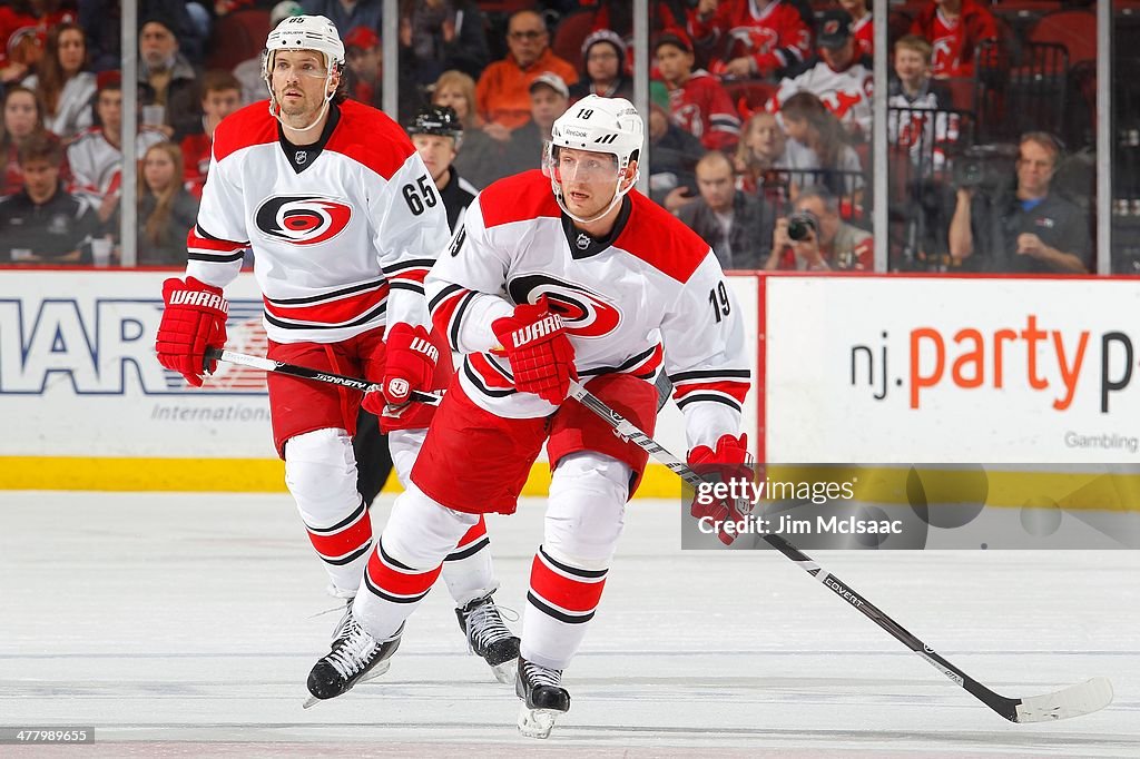 Carolina Hurricanes v New Jersey Devils