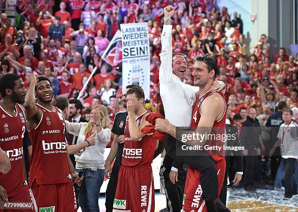 Dalibor Bagaric of Brose Baskets Bamberg celebrates winning the German basketball championship 2015 with head of baord Max Stoschek after Game Five...