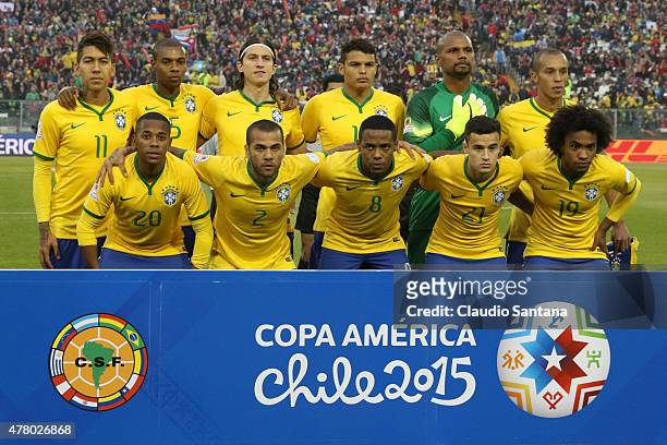 Players of Brazil pose for a team photo prior the 2015 Copa America Chile Group C match between Brazil and Venezuela at Monumental David Arellano...