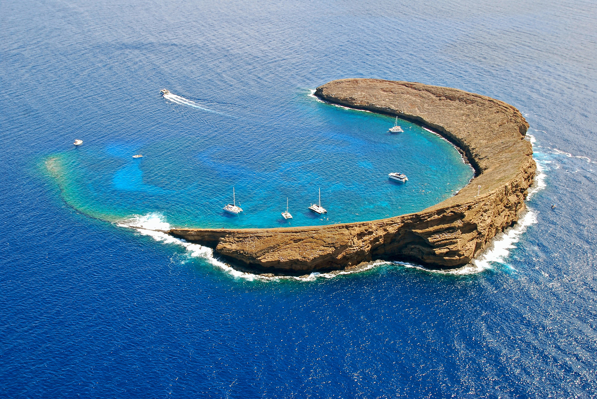 molokini crater