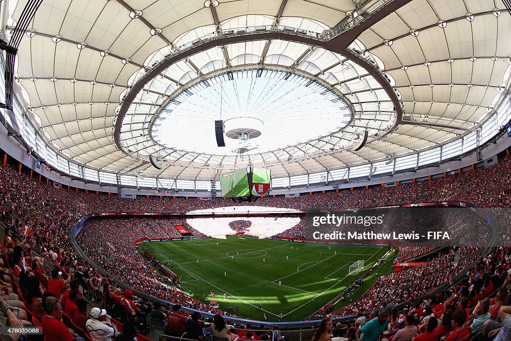 Canada v Switzerland: Round of 16 - FIFA Women's World Cup 2015